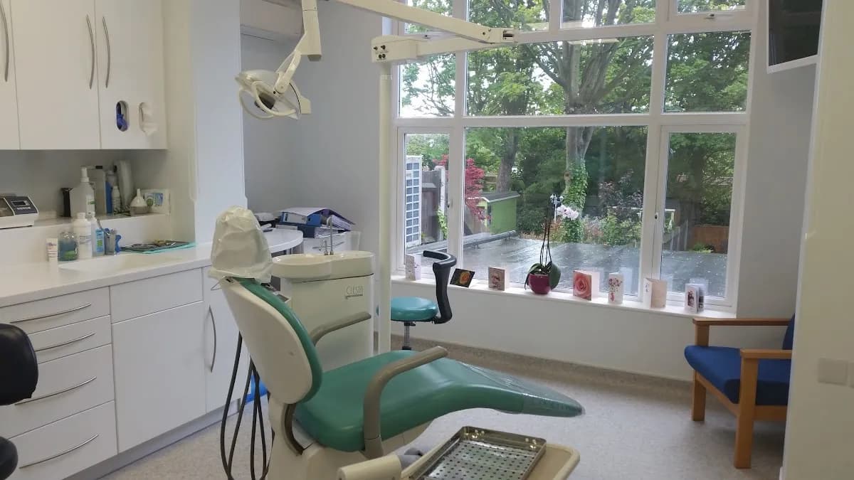 Mayfield Dental gallery photo 2