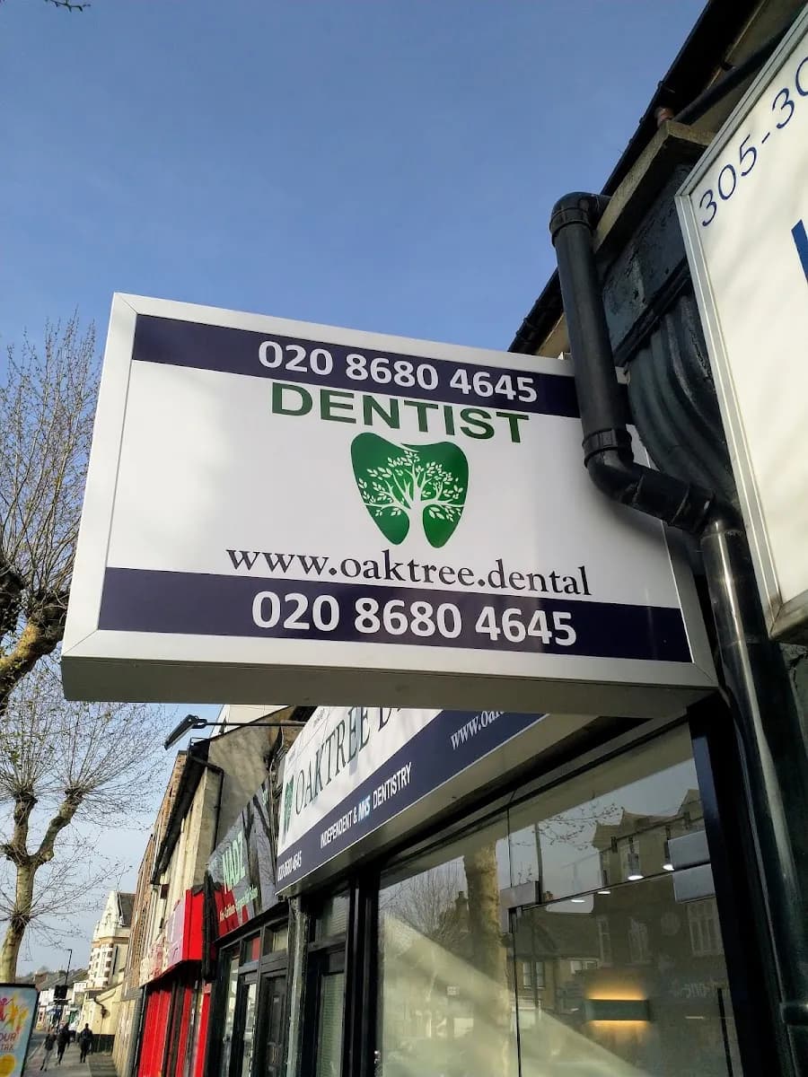 Oaktree Dental gallery photo 1
